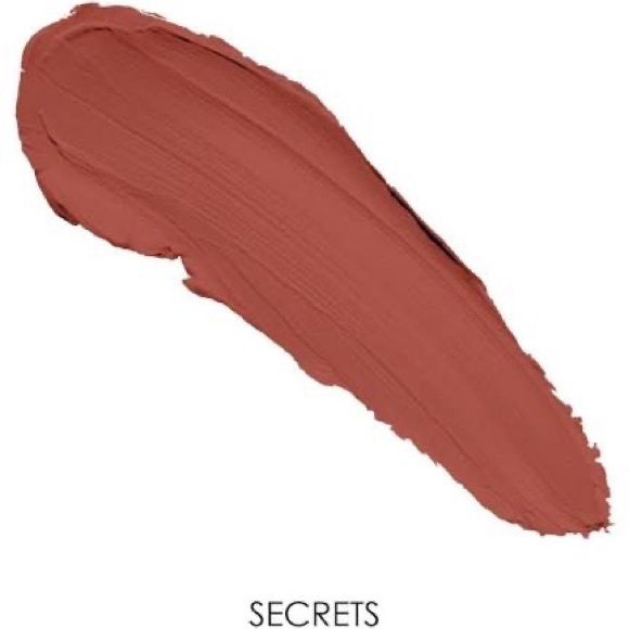 Ciaté London Liquid Velvet Matte Liquid Lipstick ‘Secrets’ - Picture 10 of 10